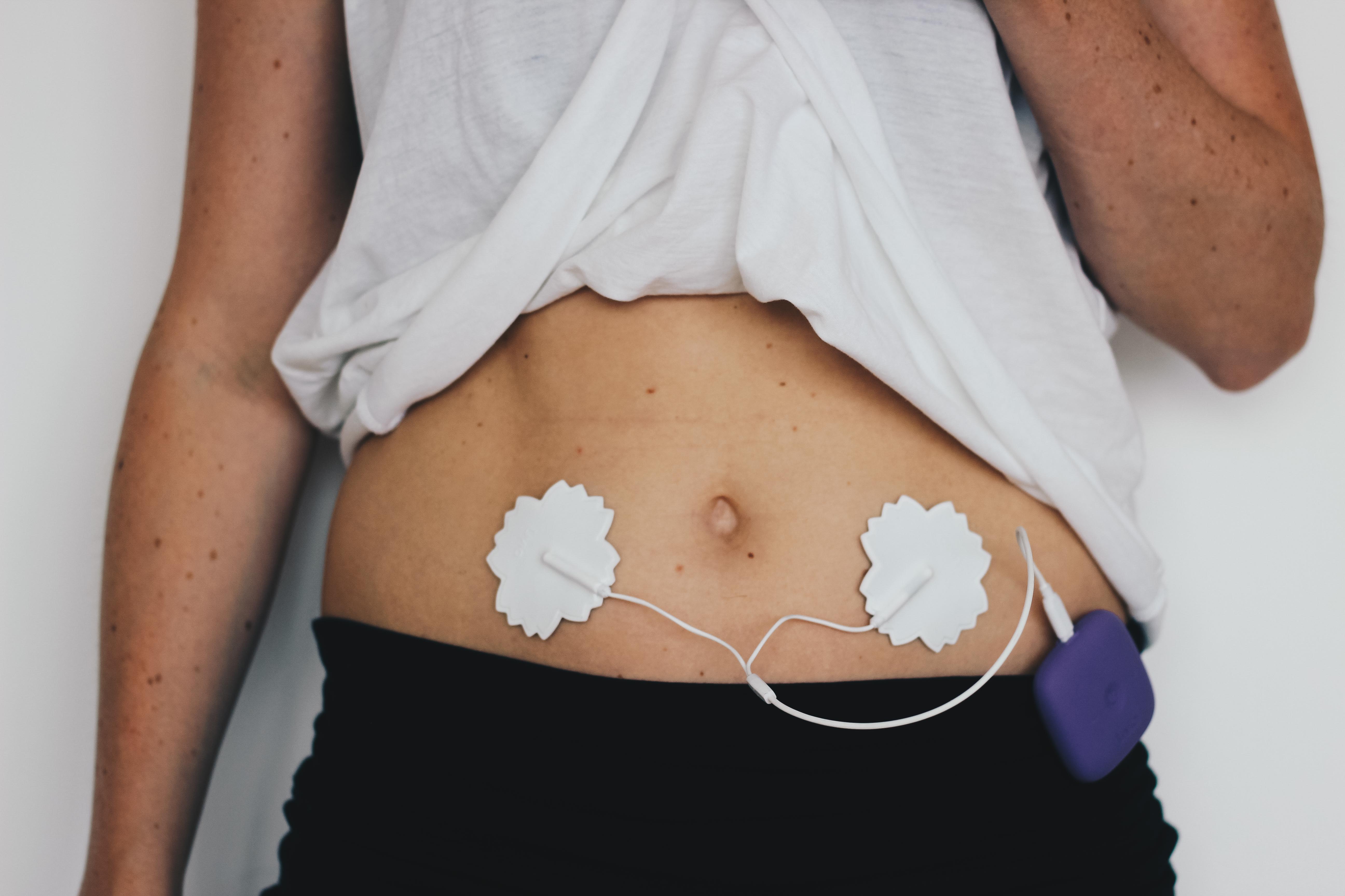 Livia schaltet Menstruationskrämpfe ab